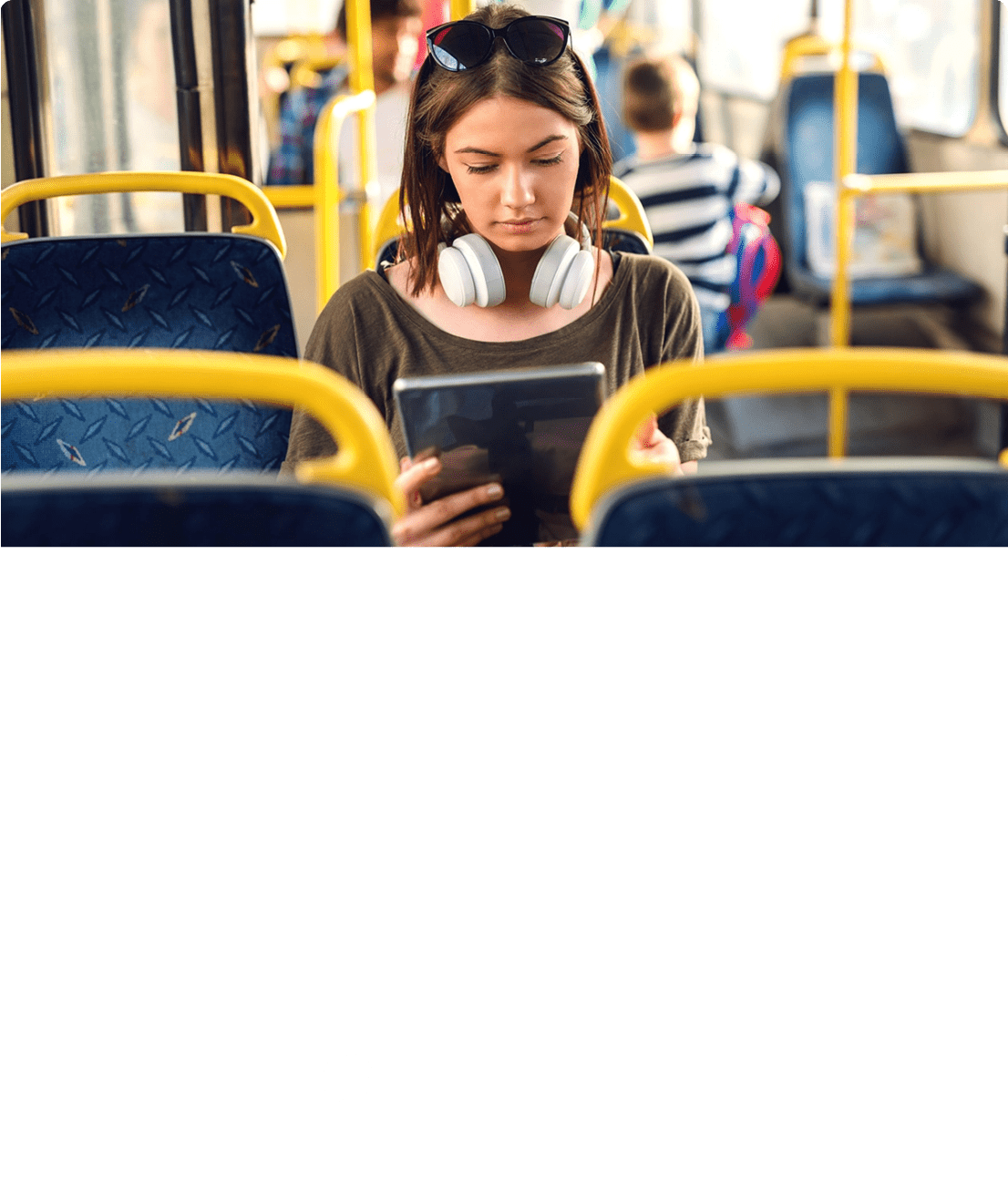 Je me fais des cuisses b ton dans le bus ! La bonne position : assis.E, pieds  plat. L’exo pour te muscler sans boug...